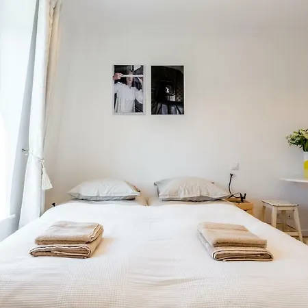 Cozy Studio With Amazing View-2